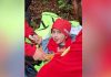 Noi imagini cu Alex când a fost găsit de salvamontiști în pădure, deshidratat. VIDEO