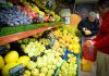 Oamenii cumpără mai puțin. Afacerile din comerțul cu amănuntul au scăzut cu 5,8% în primul trimestru