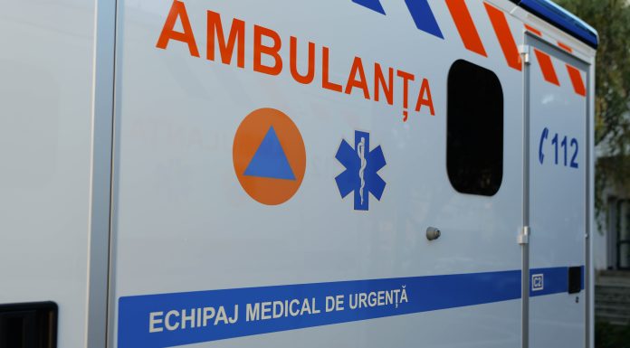 Nouă persoane au fost rănite într-un accident rutier pe DN1. Un minor este în stop cardio-respirator