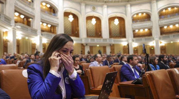 Ruptură în Opoziție înainte de votul moțiunii. „N-aș vrea să fim instrumentul prin care partidele își ating obiectivele”