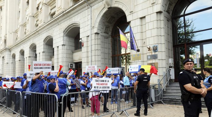 Sute de sindicaliști de la Apele Române vor protesta joi, la București. Ei cer deblocarea angajărilor