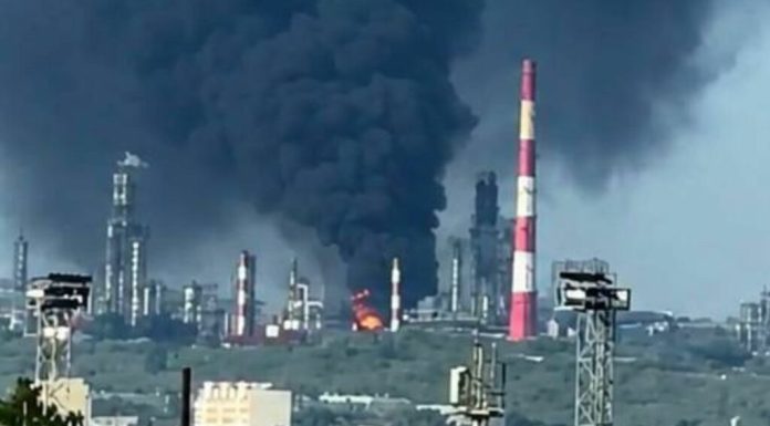 Atac cu drone ucrainene în Rusia. Gigantul petrolier Rosneft a fost lovit