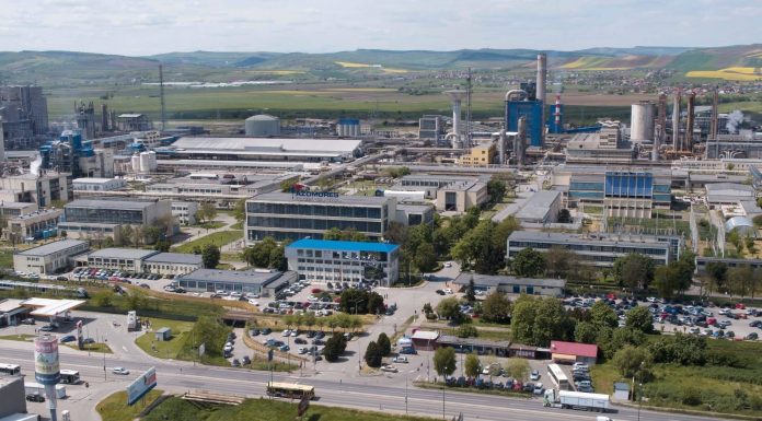 ULTIMA ORĂ Romgaz cumpără Azomureș, contract semnat