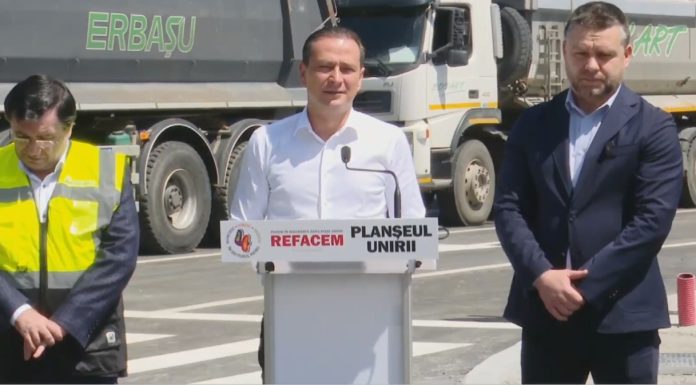 Băluţă: Prima etapă a refacerii Planşeului Unirii în zona Hanului lui Manuc a fost finalizată/ Ciucu: Mă bucură faptul că lucrările sunt în termen
