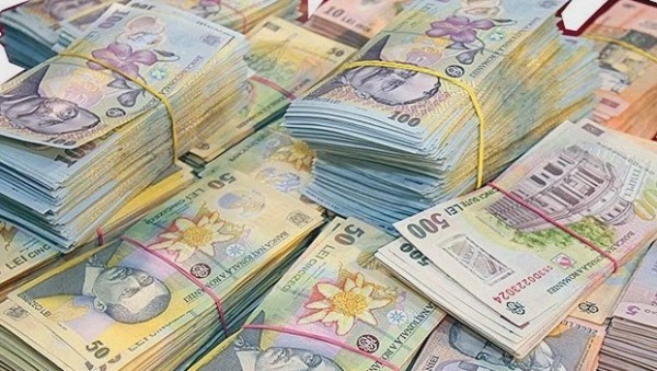 INS anunţă o creştere moderată a volumului producţiei în perioada mai-iulie, cu un sold conjunctural de +6%. Preţurile produselor industriale, în creştere