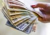 Leul continuă să se deprecieze miercuri în faţa monedei europene/ BNR anunţă un curs de 5,26 lei pentru un euro, un nou record istoric