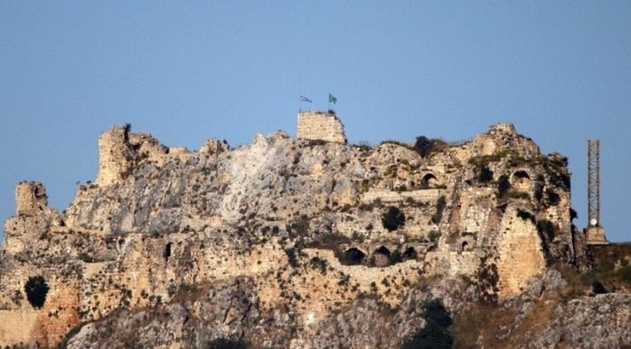 Israelul anunţă că a cucerit Fortăreaţa medievală Beaufort, în sudul Libanului