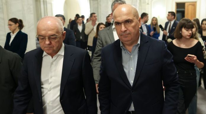 Boc: Este sănătos şi pentru PNL, dar şi pentru PSD ca aceste ape să se separe, odată. Am pierdut enorm că am stat prea mult împreună / Noi, din opoziţie, vom susţine tot ceea ce ţine de PNRR, de SAFE / Congresul PNL, în 2027, nu mai devreme