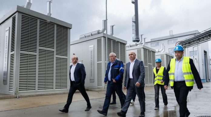 Ilie Bolojan, în vizită la termocentrala de la Iernut: „Un proiect esențial pentru sistemul energetic al României”