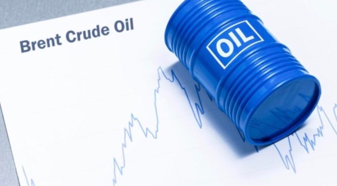 Piețele asiatice scad, iar petrolul se scumpește din nou după loviturile SUA asupra Iranului