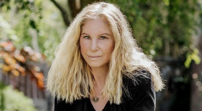 Barbra Streisand nu va participa la ceremonia de închidere a Festivalului de la Cannes. Celebra actriţă are probleme la genunchi