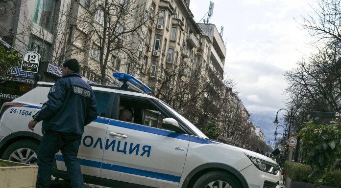 Droguri descoperite în dulciuri comandate de copii și părinți. Dezvăluirea îngrijorătoare făcută de vameșii bulgari