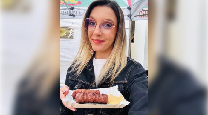 Diana Buzoianu își face propagandă cu mici și muștar. Ce a postat de 1 Mai pe Facebook