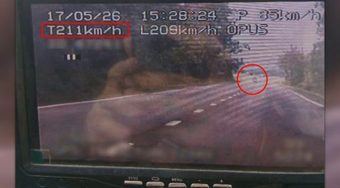 Un șofer austriac de 21 de ani a rămas fără permis după ce a fost prins cu 211 km/h în Mehedinți