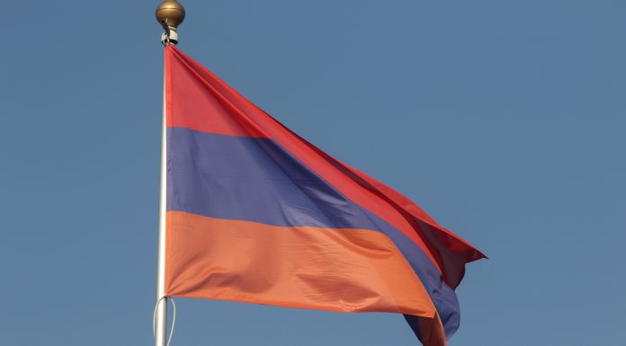 „Provocarea este cum să devenim o punte, mai degrabă decât un obstacol”: Armenia și ambiția de a deveni o răscruce între Est și Vest