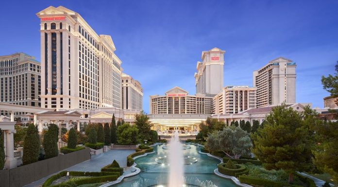 Celebrul hotel Caesars Palace, cumpărat de un ambasador