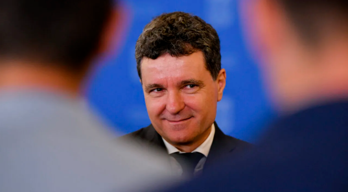 Dan Tanasă: „Nicușor Dan a ales să găzduiască o conferință având ca scop reprimarea liberei exprimări și instigarea împotriva opoziției democratice”