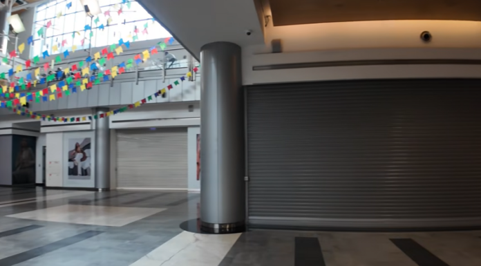 Un mall „semi-apocaliptic” scoate în evidență dificultățile economice ale Rusiei
