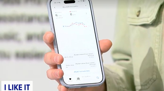 Căștile devin ajutor auditiv pentru persoanele cu probleme de auz. Noile funcții lansate de Apple