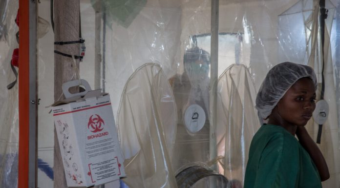 Vaccinul anti-Ebola, disponibil cel mai devreme peste nouă luni, avertizează OMS
