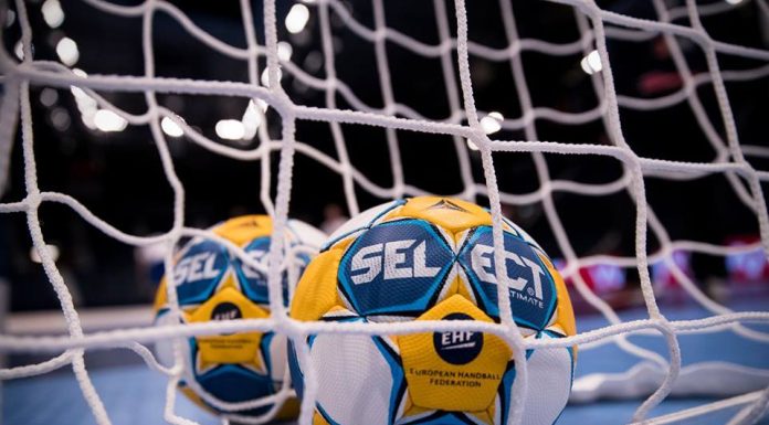 FR Handbal anunţă demararea unei anchete disciplinare, după apariţia unor imagini cu jucătoare ale naţionalei U20 şi directorul tehnic al federaţiei petrecând într-un club de noapte / Bogdan Voina: Este inadmisibil. Nu voi tolera niciun derapaj