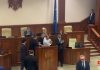 Scandal în Parlamentul Republicii Moldova, unde primarul Chişinăului Ion Ceban a fost scos cu forţa din sală – VIDEO