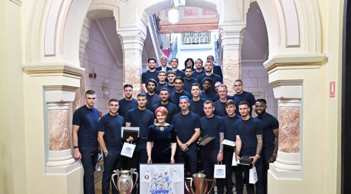 Universitatea Craiova, premiată de primărie după sezonul în care a câștigat titlul și Cupa României