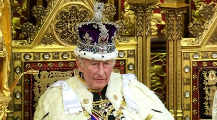Un post de radio local din Anglia anunţă din greşeală moartea regelui Charles al III-lea