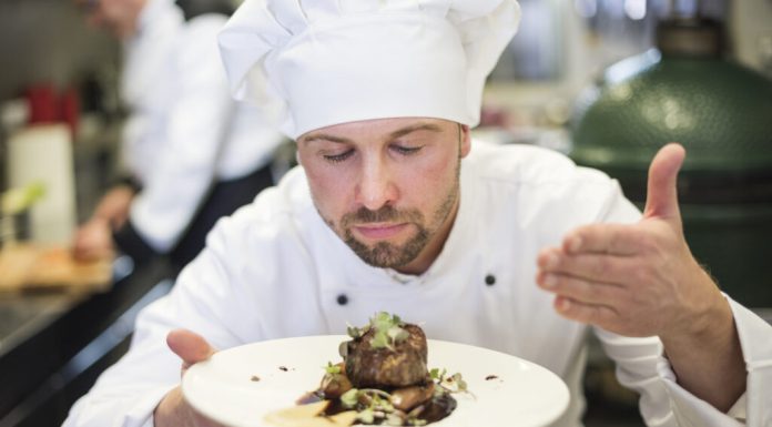 „Restaurantele nu vor supraviețui”: avertismentul unui chef Michelin despre taxele care sugrumă industria ospitalității