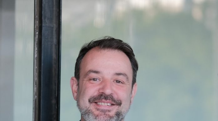 INTERVIU – Vlad Drăgulescu, preşedinte Festivalul Shakespeare: „În 2026, ne dorim ca publicul să simtă că festivalul nu se întâmplă undeva, departe de el, ci chiar în jurul lui”