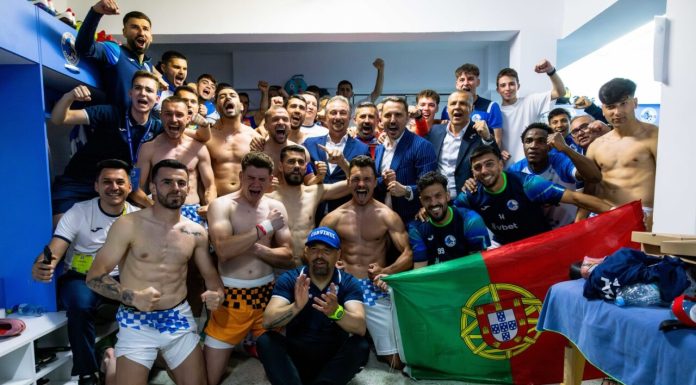 Corvinul Hunedoara revine în prima ligă de fotbal, după 34 de ani. Unde va juca în Superliga, pentru că stadionul va fi demolat: „Este prima opțiune!”