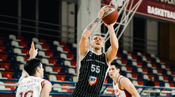 Baschet masculin: Campioana U BT Cluj, debut cu victorie în semifinala Ligii Naţionale, cu SCMU Craiova