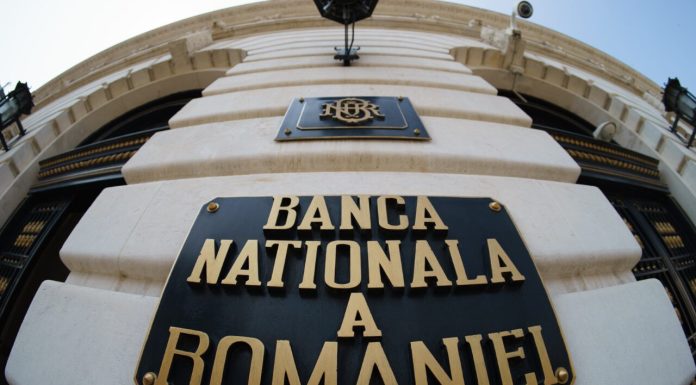 Cursul euro scade, după maximele istorice publicate de BNR. La cât a ajuns azi, 8 mai 2026, în a patra zi de la demiterea Guvernului Bolojan