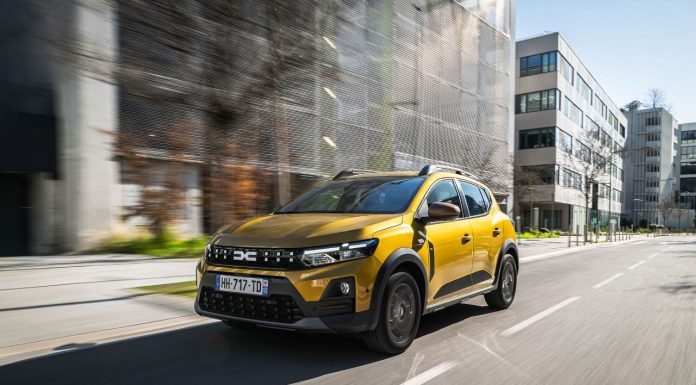 Dacia Sandero trece cu o premieră de două momente dificile. Revine pe primul loc în Spania și urcă, în premieră, pe locul 2 în Franța