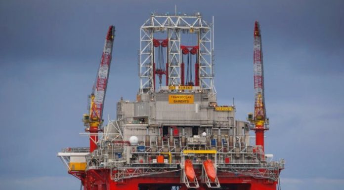 FOTO Neptun Deep, zeci de nave implicate. Încep lucrările la conducta ce va lega Neptun Deep de țărm CONFIRMARE