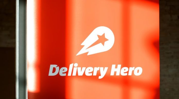 Acționarul majoritar eMAG vinde 5% din Delivery Hero. Îndemn de retragere din mai multe regiuni și demitere a CEO-ului