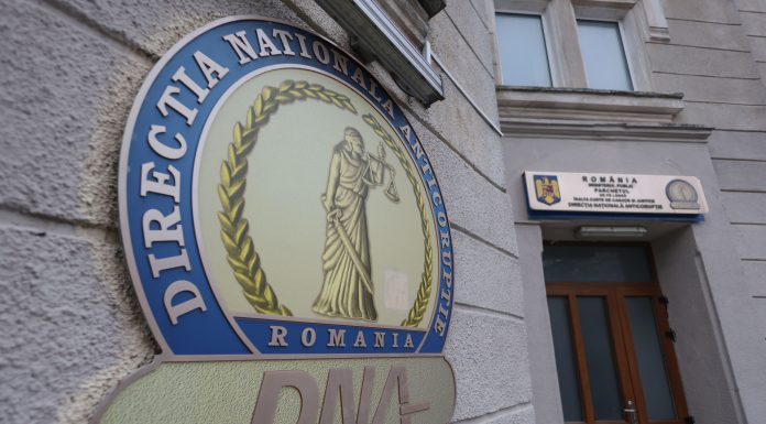 Percheziții DNA la instituții din Brăila. Ancheta vizează Consiliul Județean și clubul HC Dunărea