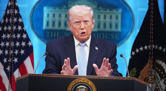 Donald Trump, despre blocada Strâmtorii Ormuz: Armata SUA a acţionat „ca nişte piraţi”. Declarațiile au stârnit controverse