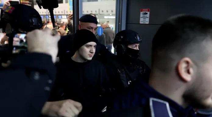 Fiul și nepotul lui Horațiu Potra pot părăsi România, după ce au scăpat de controlul judiciar. Mercenarul rămâne după gratii