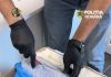 Constanţa: Bărbat, arestat preventiv după ce ar fi procurat din Spania şi ar fi adus în ţară peste 10 kilograme de cannabis şi un kilogram de cocaină/ El a fost prins în flagrant delict când transporta drogurile ridicate de la o firmă de curierat