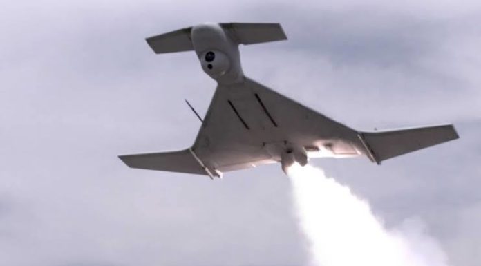 O dronă a survolat Republica Moldova timp de peste jumătate de oră, determinând închiderea spaţiului aerian