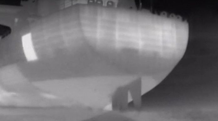 Ucraina a lovit cu drone maritime petroliere din flota fantomă a Rusiei în porturi-cheie. Mesajul lui Zelenski