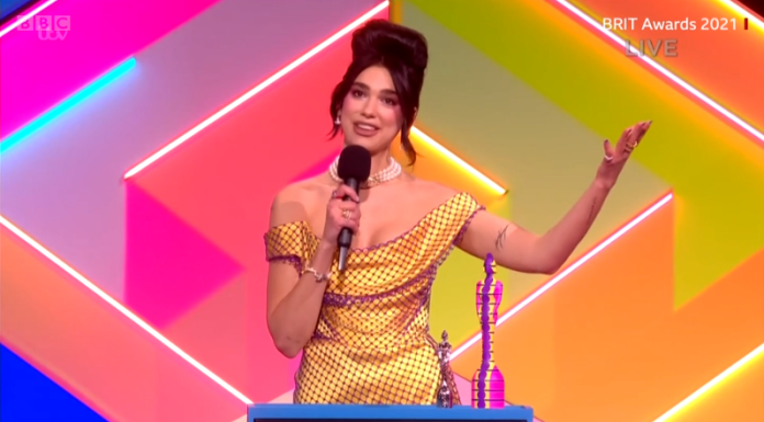 Dua Lipa a dat în judecată compania Samsung, în Statele Unite, pentru utilizarea neautorizată a imaginii sale
