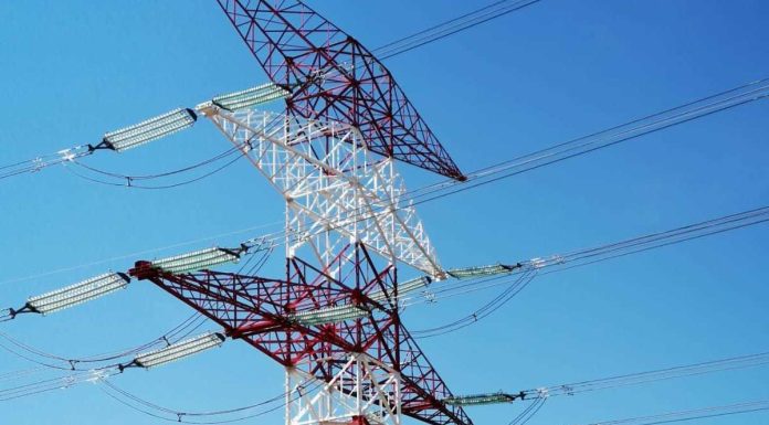 Preşedintele AEI explică de ce are România preţuri mari la energia electrică. El reclamă lipsa de abordare inteligentă şi de flexibilitate a sistemului energetic/ Chisăliţă: Nu contează cât produci, ci când şi cum produci