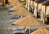 Despăgubiri pentru că nu erau șezlonguri libere. Un turist german a primit 1.000 de euro după ce nu a găsit șezlonguri la un hotel din Grecia