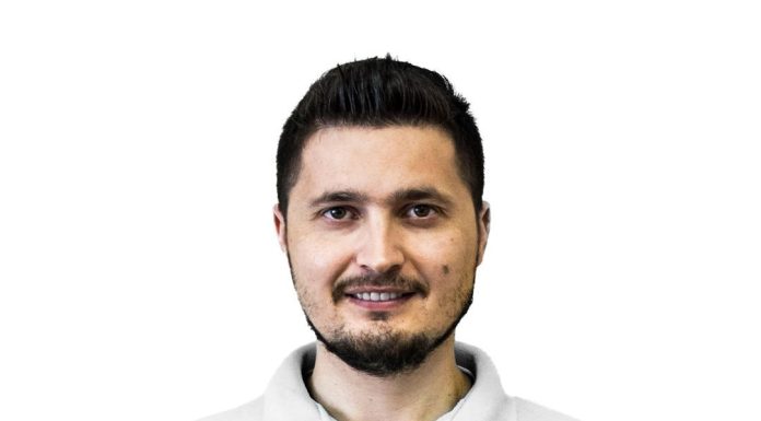 Eugeniu Topolschi, cofondator SMarketing Lab: Opţiunea ideală pentru promovarea online a clinicilor e ca medicul să creeze conţinut video, acest conţinut să lucreze în background, să ajungă la publicul-ţintă, iar medicul să interacţioneze cu pacienţii