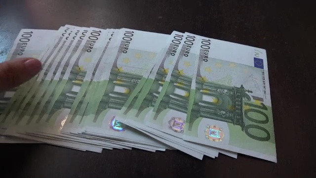 Date oficiale. Deficitul comercial este mai mic cu aproape 800 de milioane de euro față de aceeași perioadă din 2025
