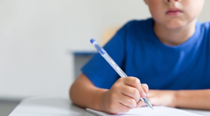 Evaluare Națională 2026. Elevii de clasa a IV-a susțin miercuri, 20 mai 2026, proba la Matematică şi Ştiinţe ale naturii
