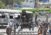 Cel puţin 29 de oameni au murit şi alți 102 au fost răniţi într-o explozie care a vizat un tren din Pakistan. FOTO