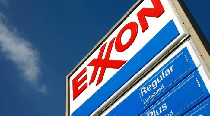 Şeful Exxon avertizează: Preţurile petrolului vor creşte, piaţa nu a resimţit încă impactul războiului cu Iranul